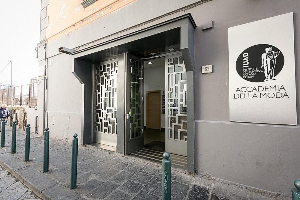Pica Station - Casa Vacanze Naples Exterior photo