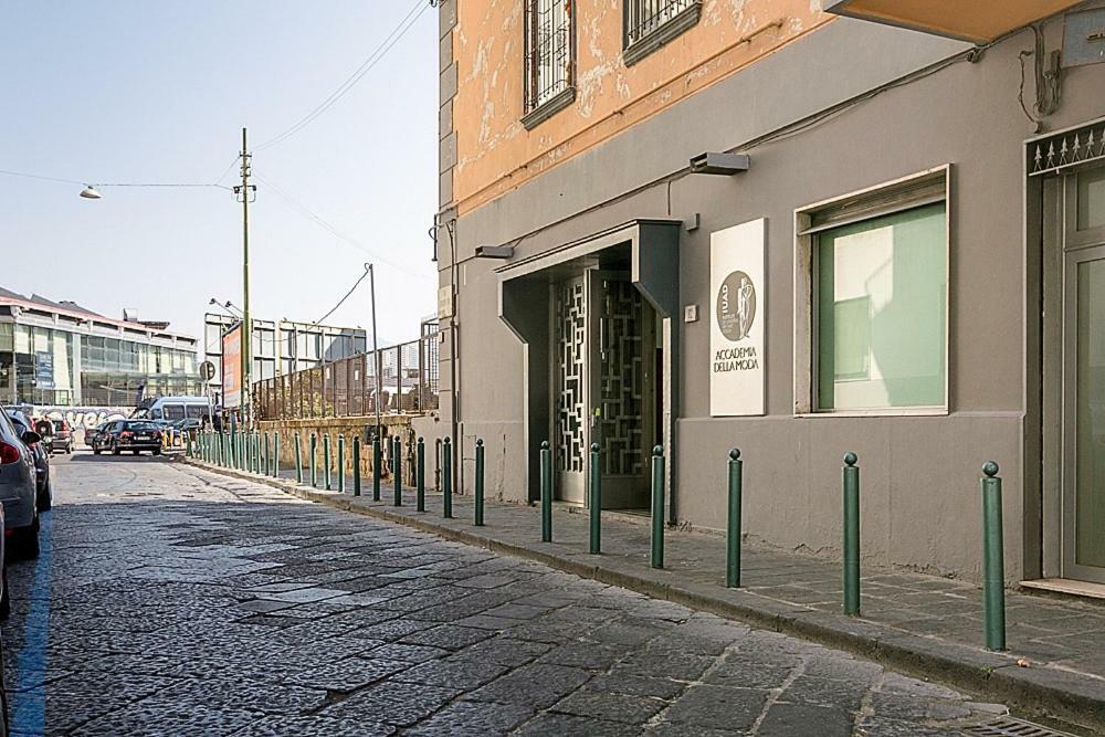 Pica Station - Casa Vacanze Naples Exterior photo